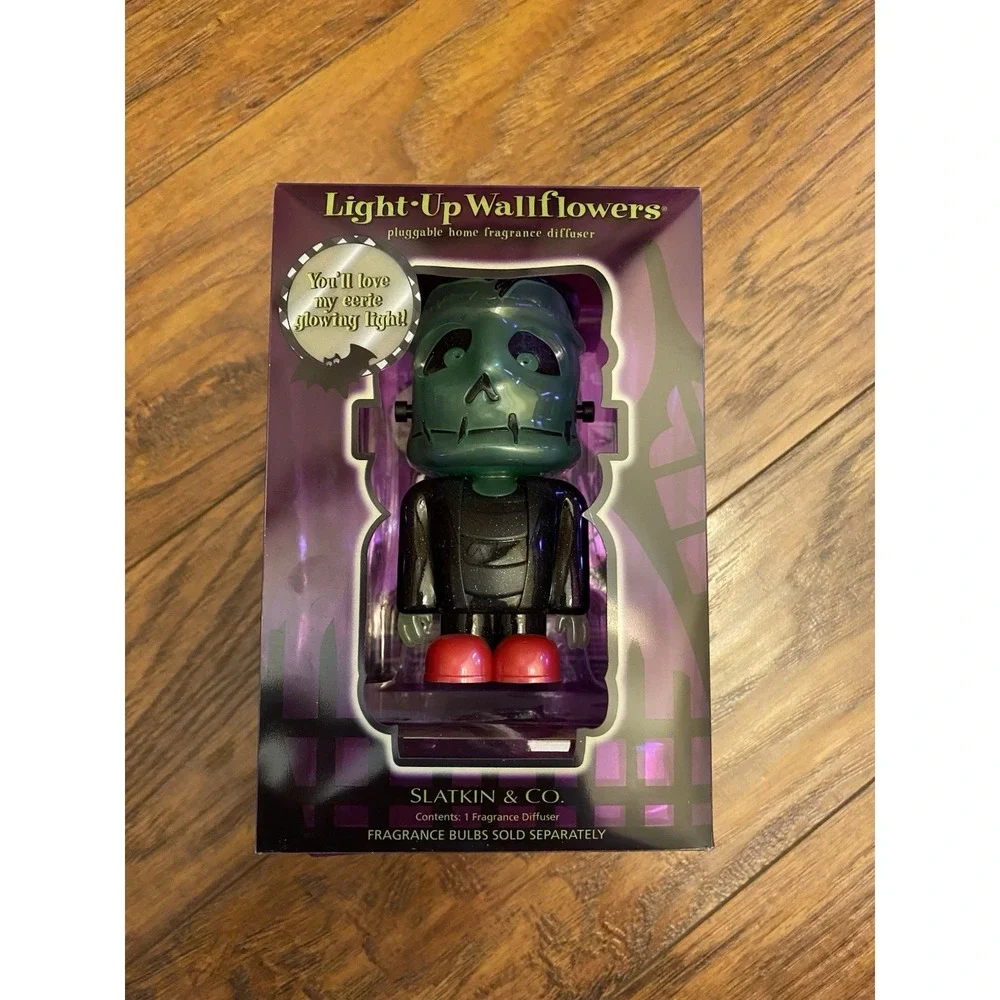 Bath & Body Works Slatkin Light-up Wallflower Diffuser Eerie Glow  Frankenstein